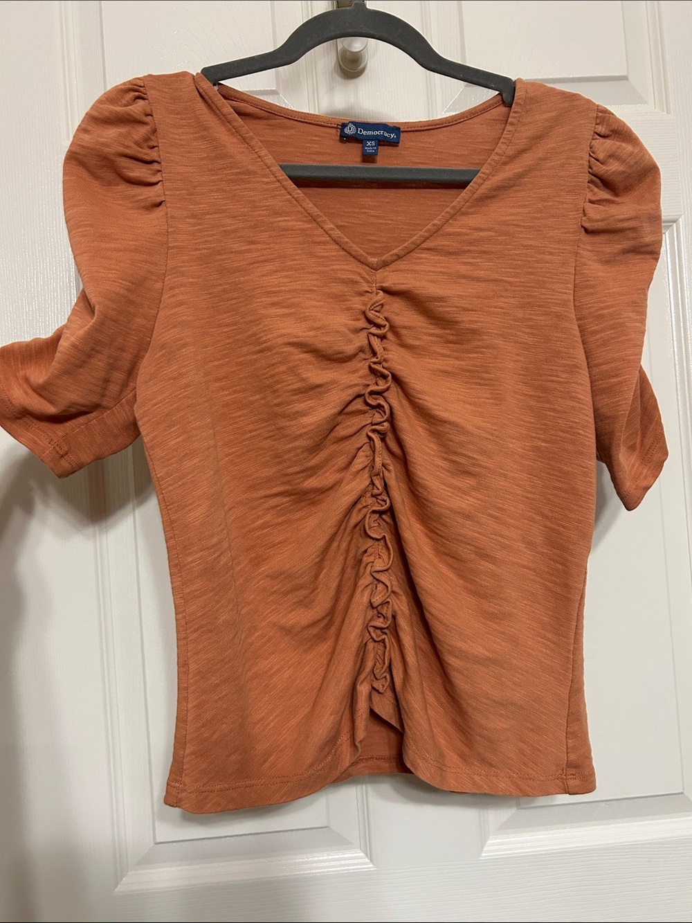 Democracy Cotton Orange Ruched V-Neck Princess Sleeve Top Pumpkin Spice